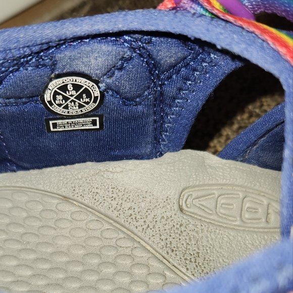 Keen waterproof sandals, worn once like new. Size 6 women's - Picture 3 of 7